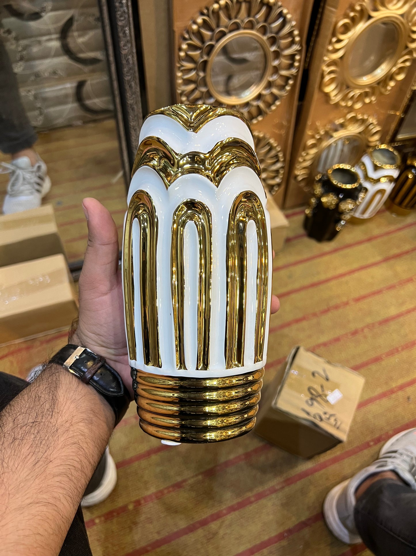 Golden n White Ceramic Vase GV709