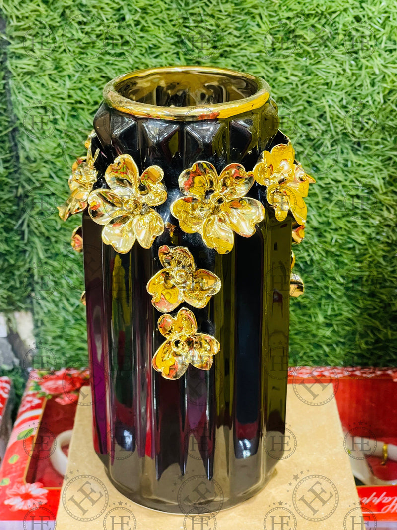 Black Golden Chini Vase BG603