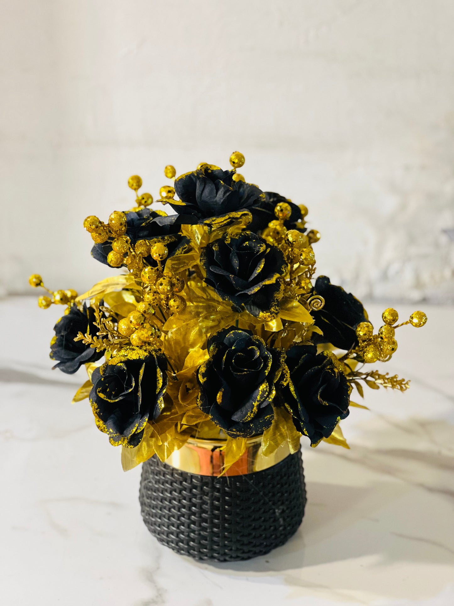 Fiber Plastic Pot with Flower fp902