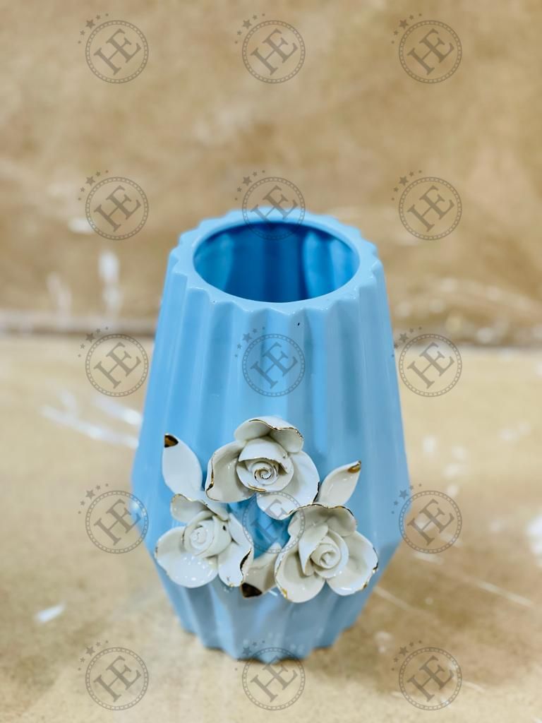 Blue White Ceramic Vase BW608