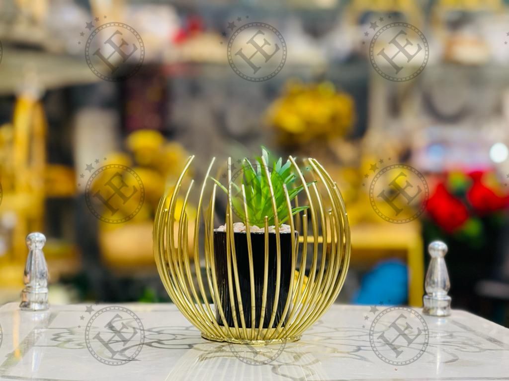 Metal Golden Bowl with Cactus G082